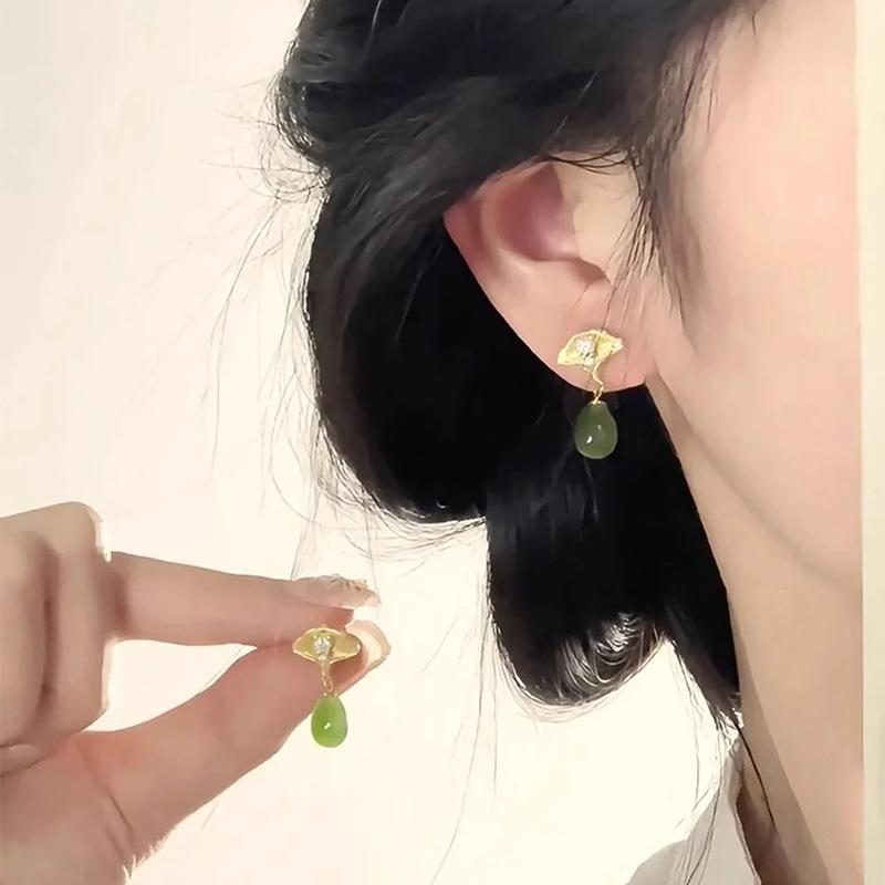 

New in Chinese style Ginkgo Leaf Water Drop earrings for women Fashion Fresh Natural chalcedony Green Earring Banquet Jewelry золотой