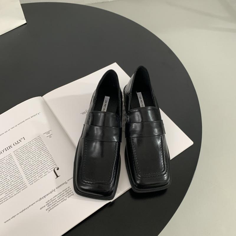 2025 autumn British small leather shoes women's new Korean version retro square head student one pedal loafers women's thick heel