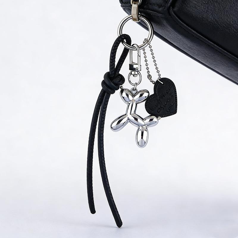 Bag Charm Luxury Charm Tassel Love Pendant Handmade Creative Pupy Cute Pendant Bag Accessories
