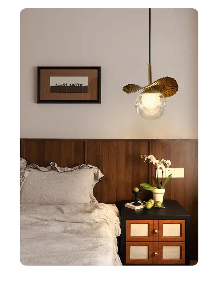 Vintage Chandelier: Artistic Retro Light for Dining, Living Room, or Bedroom