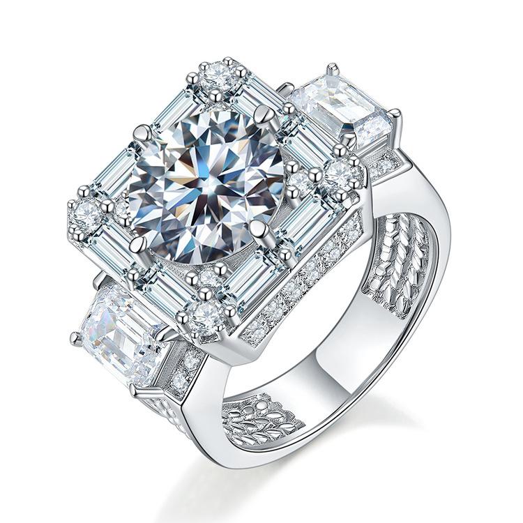 18K White Gold Diamond Ring Full of Small Diamonds and Large Carat Domineering Men's Ring