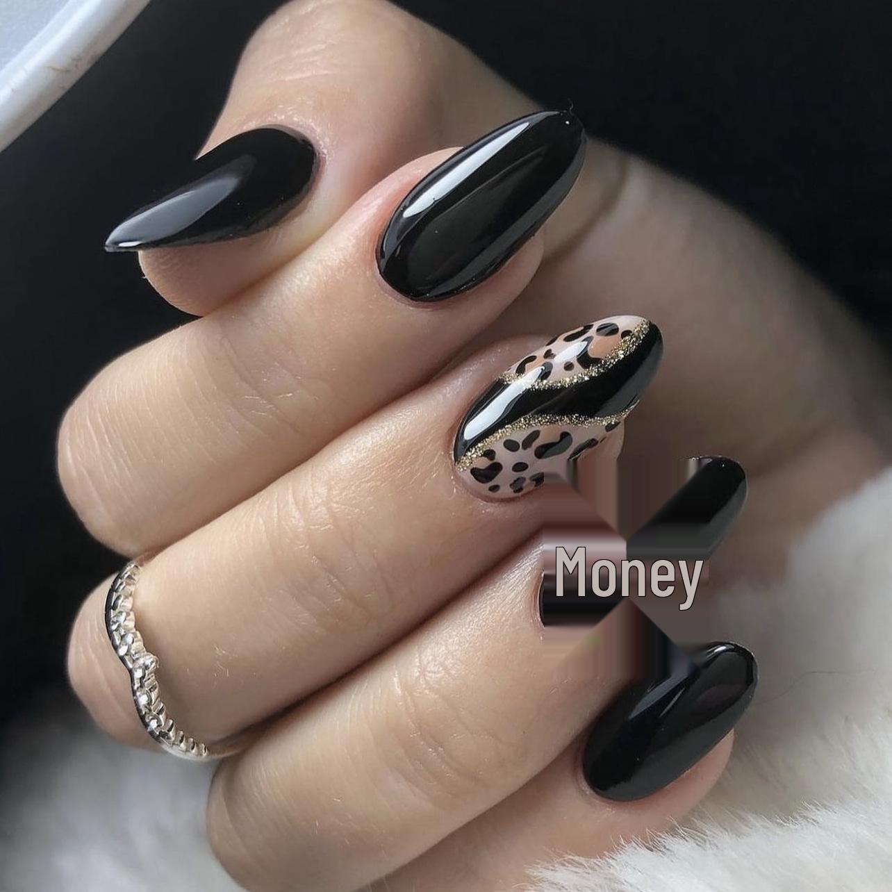 Осенне-Зимние Черные Накладные Ногти с Леопардовыми Вставками - Простые Однотонные Наконечники