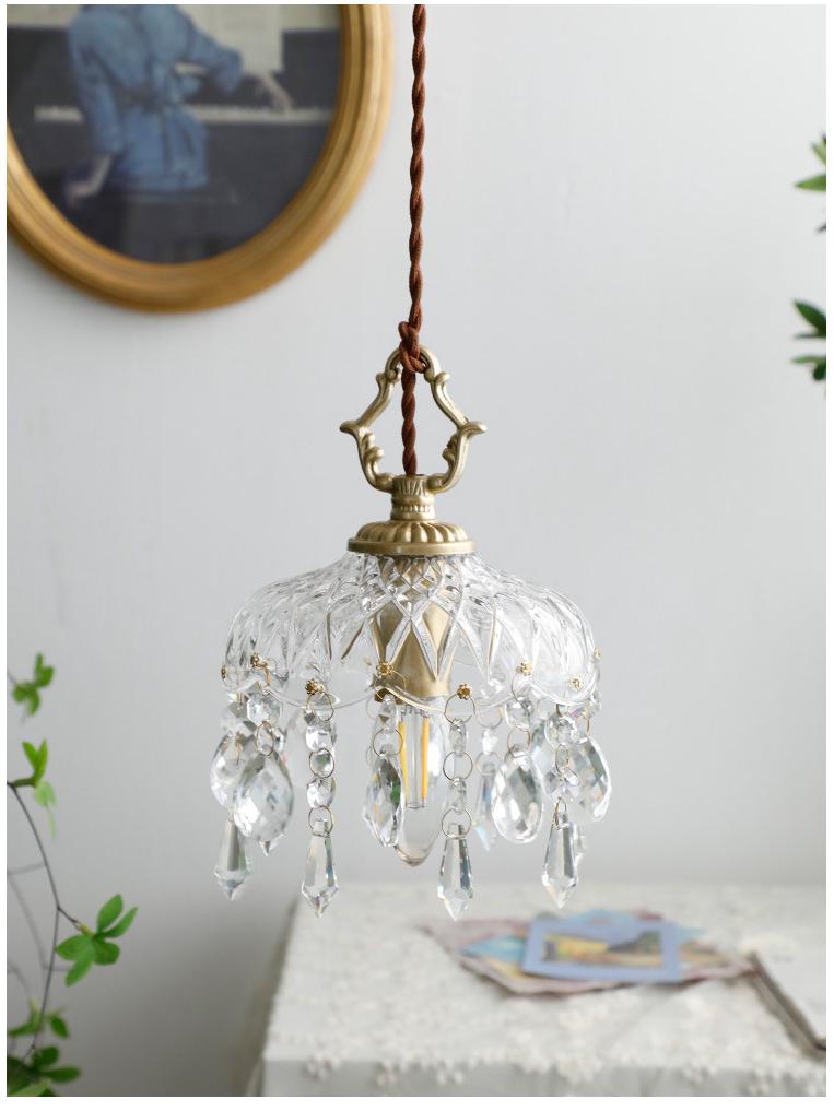 Vintage Französischer Retro Glas Kronleuchter: Dekoratives Licht für Wohnzimmer, Schlafzimmer, Flur oder Esszimmer