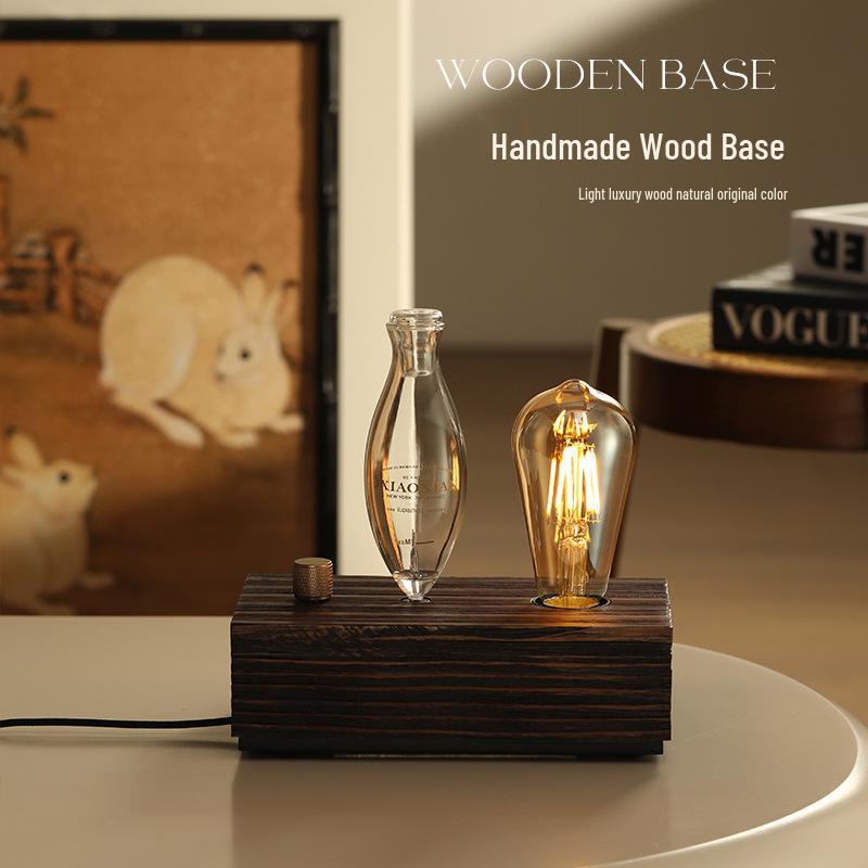 Retro Aroma Diffuser: Long-Lasting Fragrance, Essential Oil Ornament for Bedroom