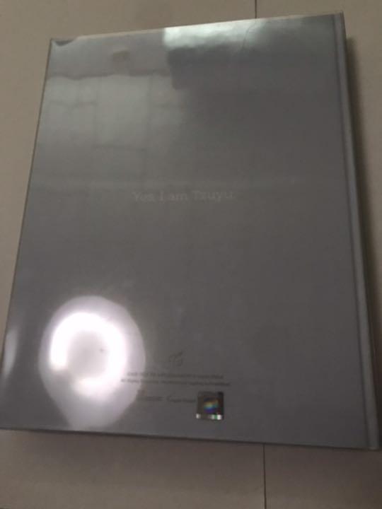 [USED] TWICE Tzuyu Photobook