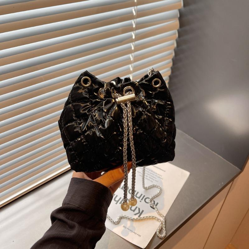 

Нишевая дизайнерская сумка женская новая модная сумка-цепочка с бриллиантами, сумка через плечо, сумка-мессенджер, простая сумка-ведро чёрный