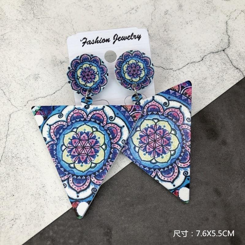 Bohemian Wood Earrings Women's Personality Exaggerated Print Flower Stud Earrings Vacation Versatile Temperament Earrings