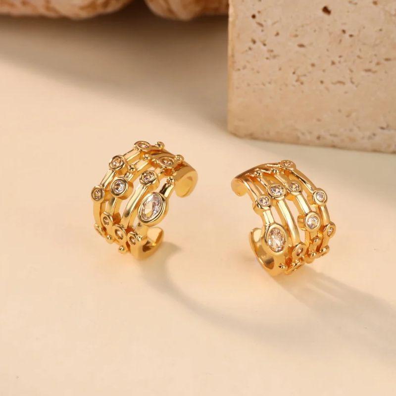 Vintage Luxury Multilayer Zircon Clip Earrings for Women Cooper Gold Color Crystal Earring 2026 New Fashion Wedding Zircon Gift