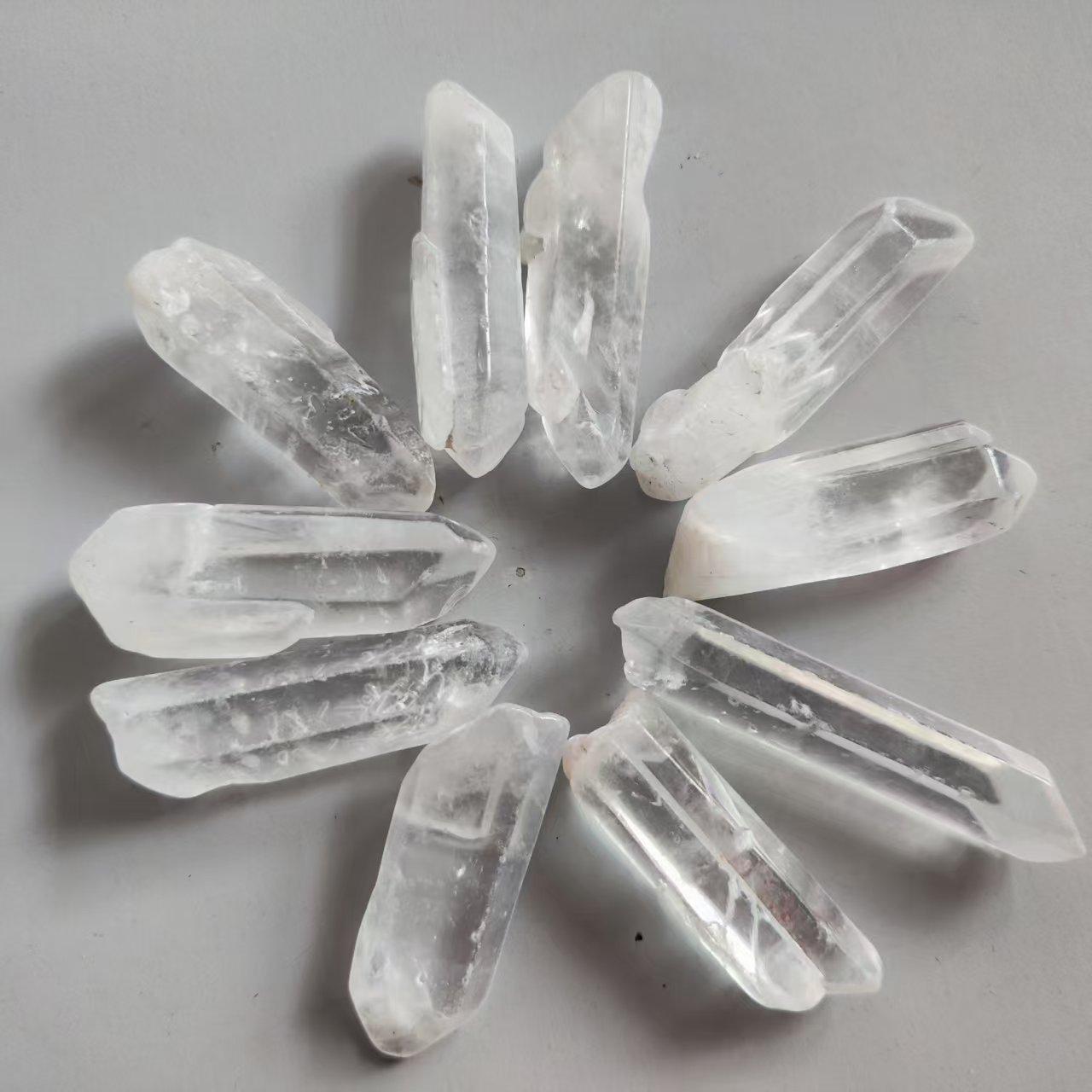 

Натуральный Белый Кристалл Кварца Столб Друза Горного Хрусталя Прозрачный Кварц Точка Лечебная Палочка Лечение Домашний Декор Камень 3-6cm белый