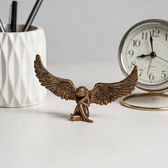 Carving Sitting Angel Figurine European Winged Girl Statue Resin Sculpture Home Office Bookshelf