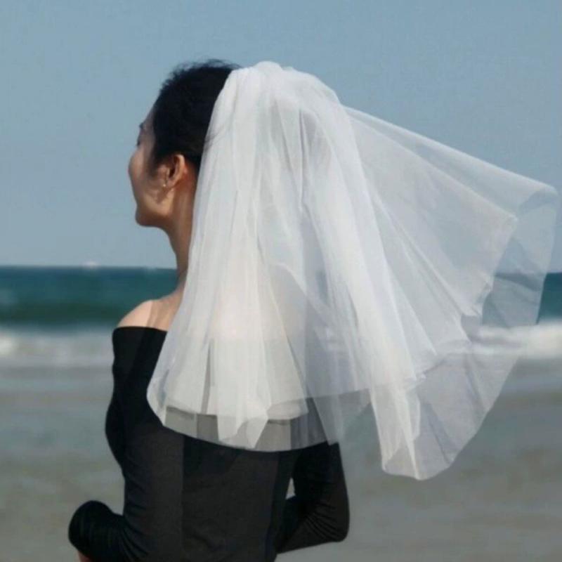 Elegant Double Layer Bridal Veil with Comb - Long Flowing Wedding Accessory for Brides and Bridesmaids, Polyester Tulle, Romantic and Simple Design