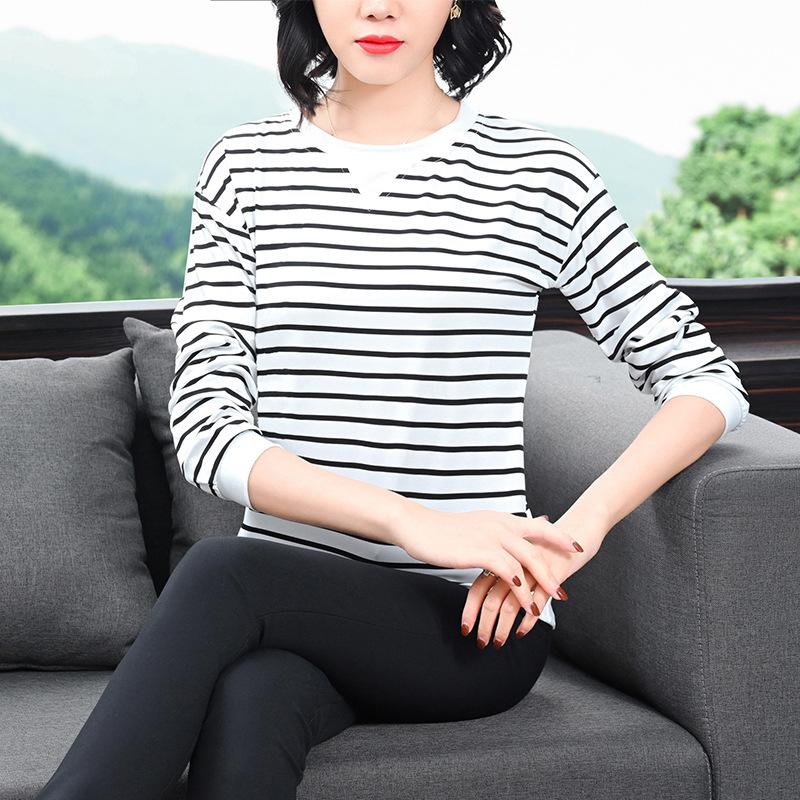 Winter Long Sleeve Striped T Shirt Women Loose Middle Age Mom Base Layer Top