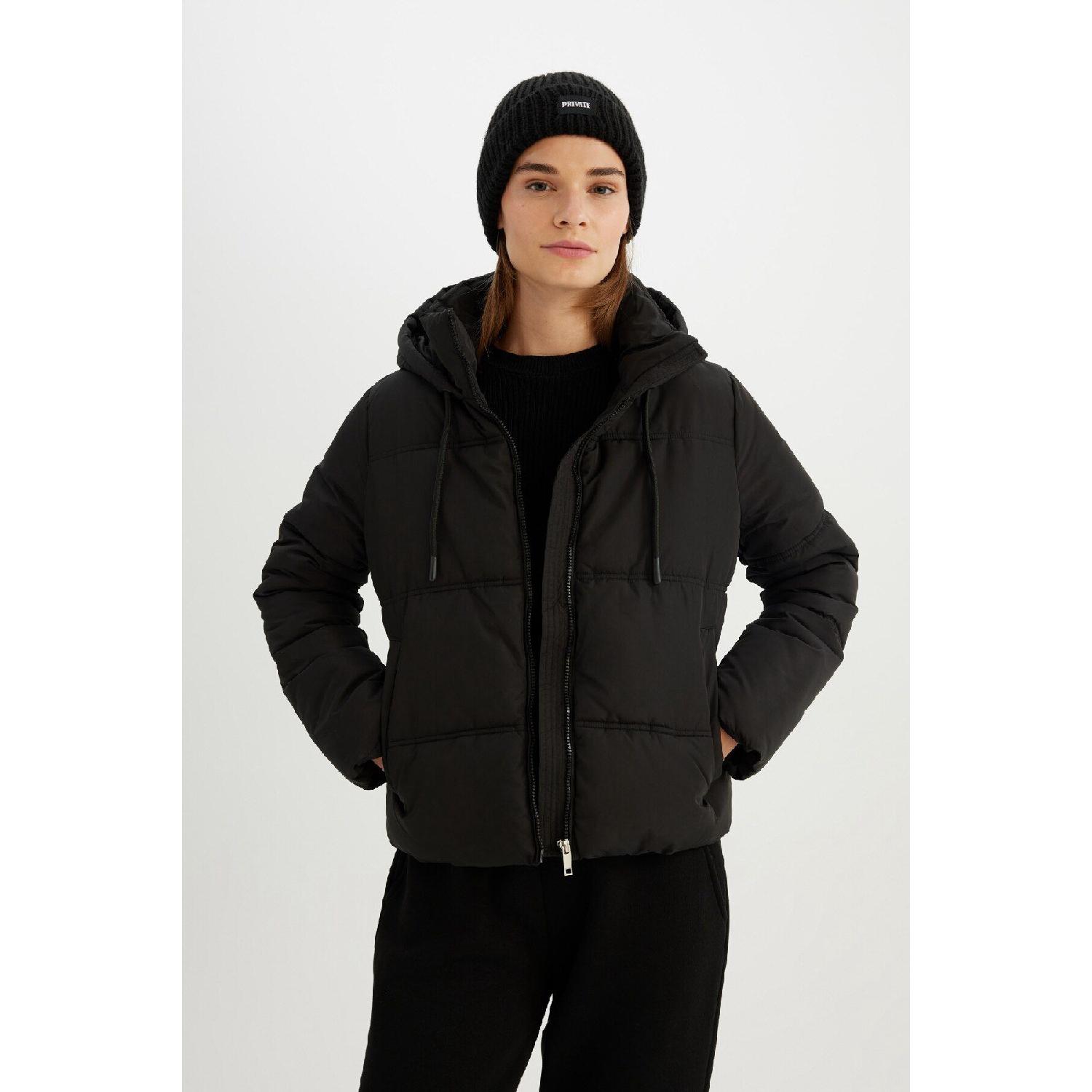 

Водонепроницаемое тканое пальто с капюшоном Relax Fit XS