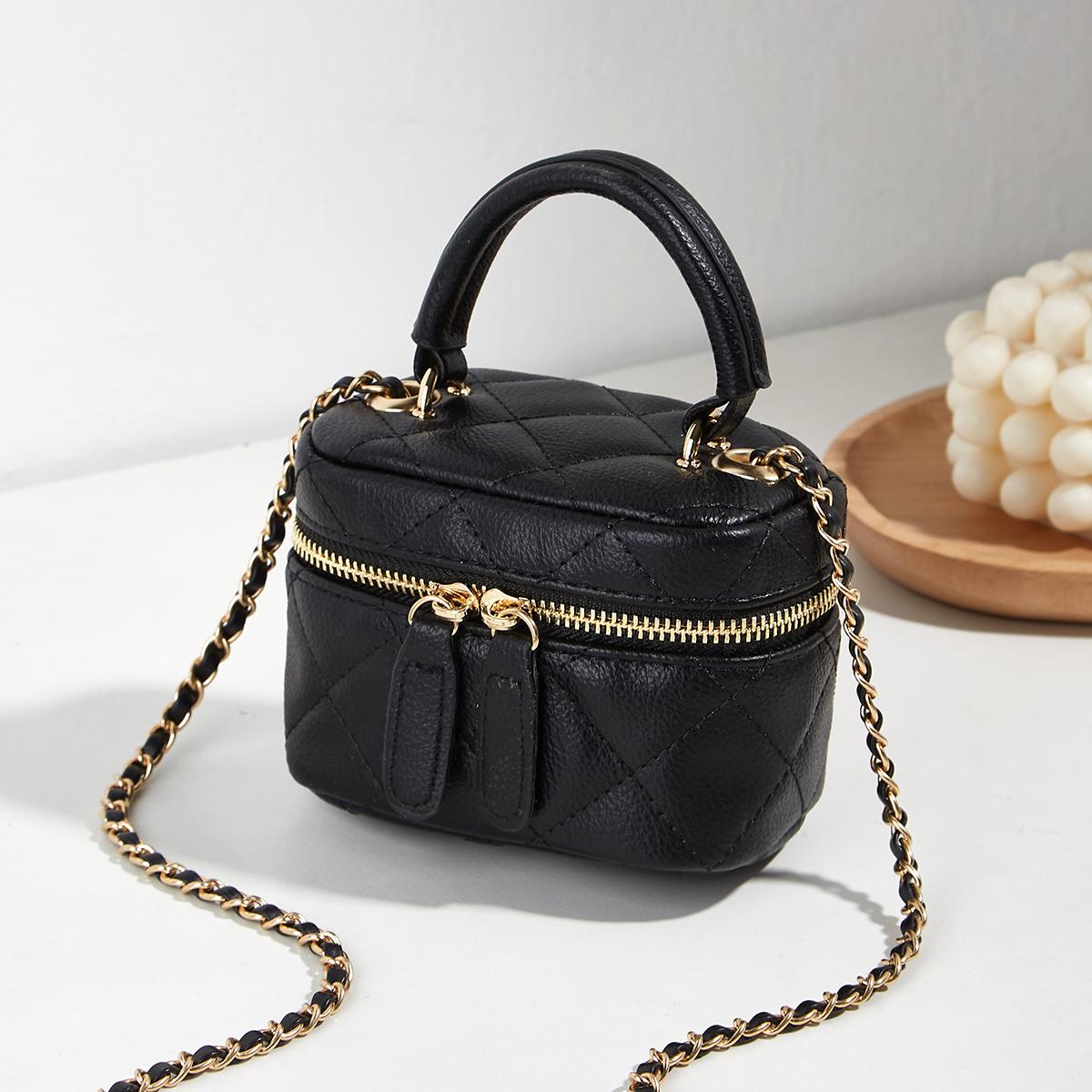 

Наплечная сумка косметичка ромбовидная сумка новая