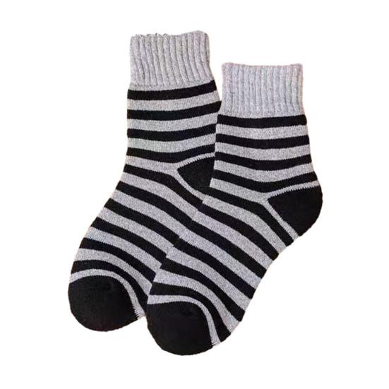 Men Striped Crew Socks Thickened Warm Ribbed Terry Socks Winter Thermal Casual Socks for Sports Daily Errands Work Wear
