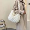 Large Capacity Bubble Shoulder Bag Pleated Cloud Pattern Tote Bag Space Cotton Underarm Bag  Female