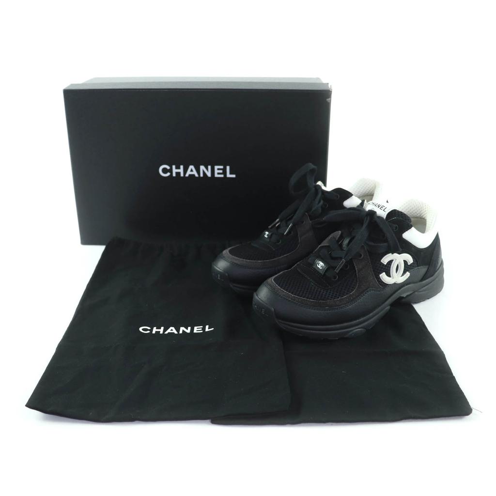 Ausgezeichnete CHANEL Sneaker Schwarz Weiß Leder Damen 37 G38299 Gebraucht