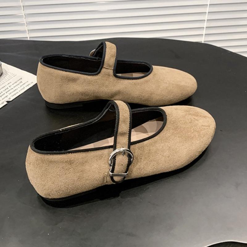 Fashion 2025 Autumn New Flats Women Soft Shoes Designer Leopard Shallow Woman Shoes Fashion Casual Sneaker Comfortable Chaussures Femme