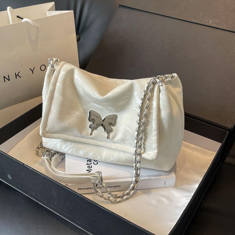 

Large-capacity bag women s autumn and winter new versatile chain shoulder bag casual fashion commuter tote bag бежевый