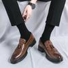 Mode Quasten Slipper Herren Kleiderschuhe Mode Slipper Herren Business Casual Schuhe Leder Brogue Grabbraun Hochzeitsschuhe für Herren Frühling