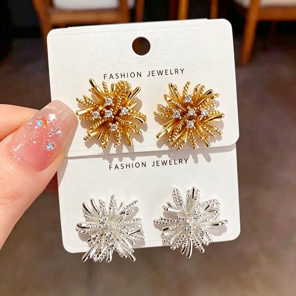Dandelion Zirconia Stud Earrings: Women's High-End Retro Luxury for Spring/Summer