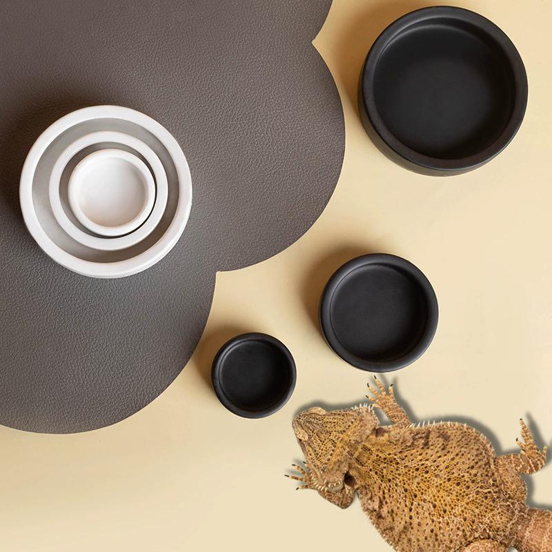 New Reptile Food Bowl Anti-Escape Ceramic Feeder Dish Black White Reptile Water Bowl For Hermit Crab Gecko Chameleon Corn Snake