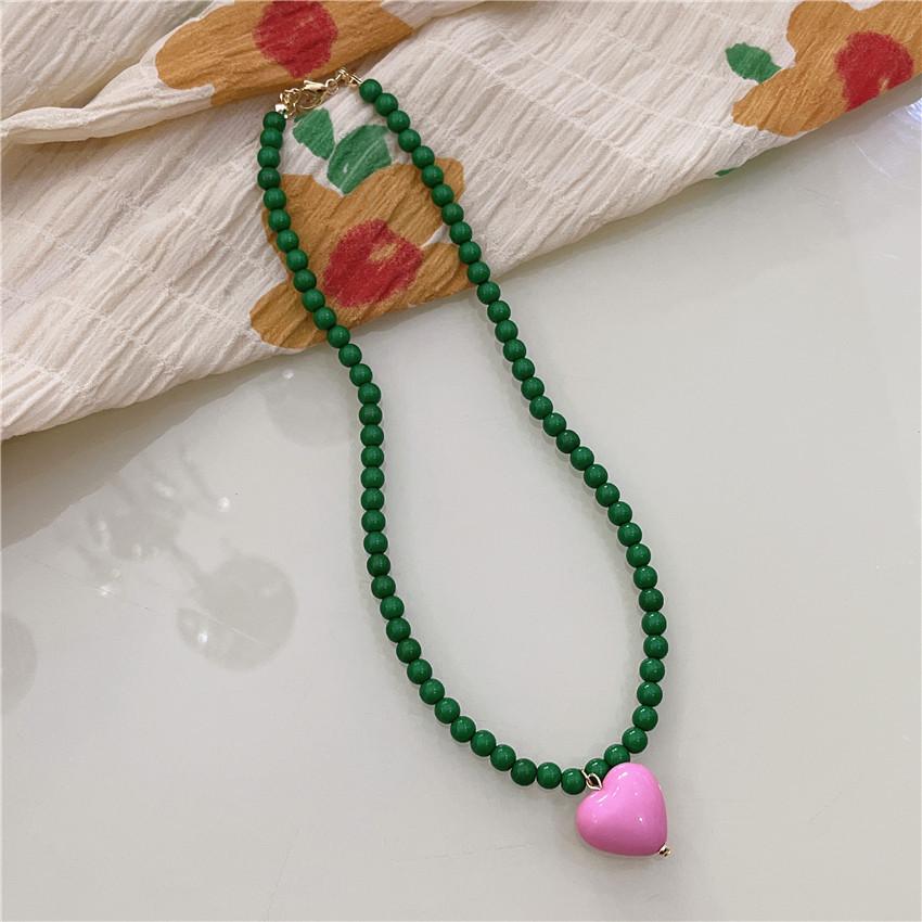 Sweet and Cute Girl-style Candy-colored Love Collarbone Chain Versatile Necklace, New Beaded Pearl Necklace.