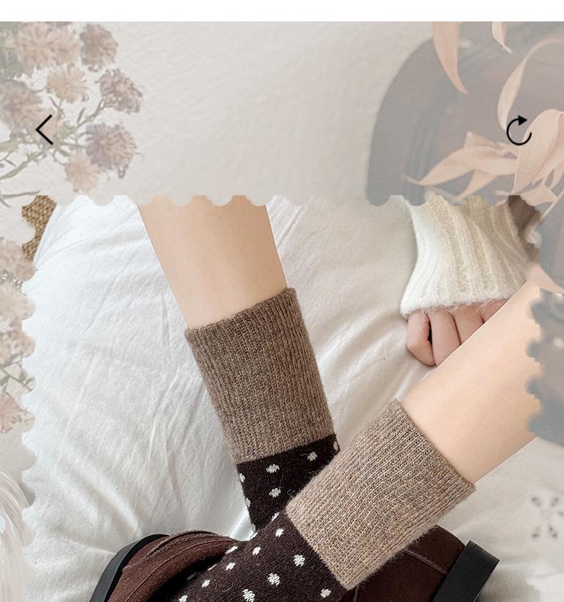 Women's Retro Polka Dot Mid-Calf Cashmere Socks - Warm & Thickened for Autumn/Winter