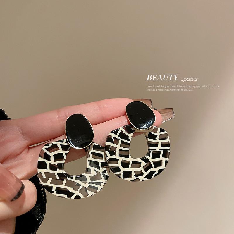 Real Gold Electroplated Silver Needle Leopard Print Star Circle Earrings European and American Trend Design Earrings Temperament Atmosphere Earrings