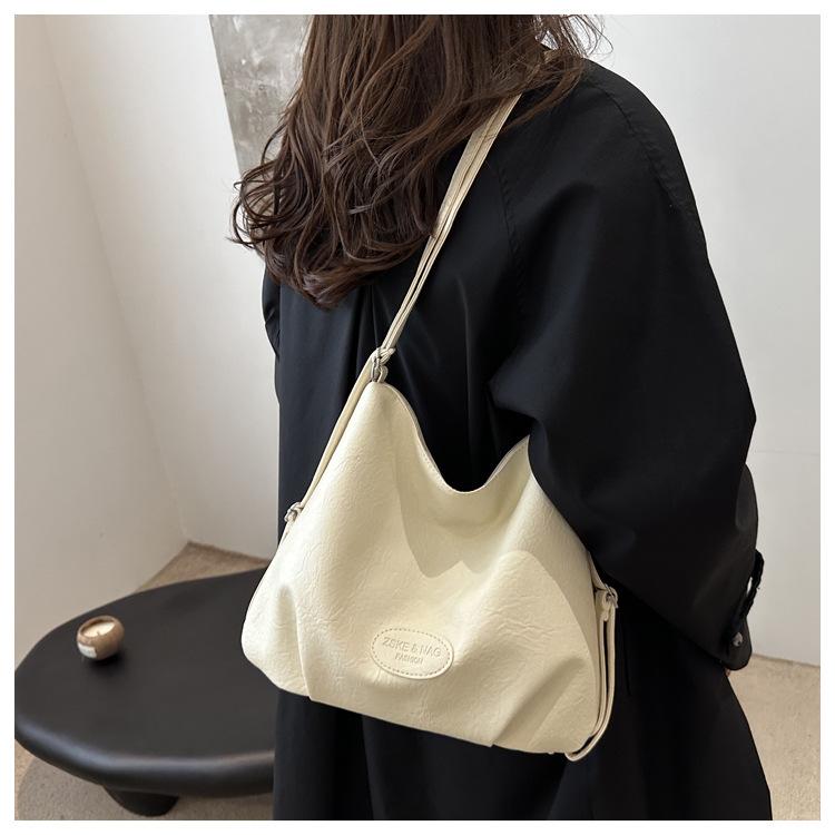Large Capacity Vintage Style Faux Leather Bucket Bag Simple Solid Color Commuter Shoulder Crossbody Bag