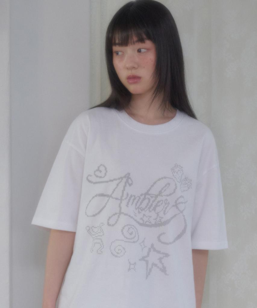 AMBLER Cross-Stitch Graphic Short Sleeve T-Shirt As1306 (White)