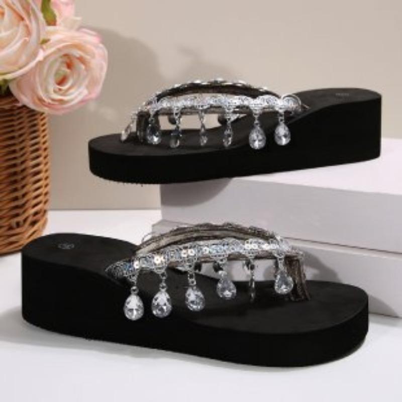 

Fashion Ladies Shoes 2025 Brand Open Toe Women s Slippers Fashion Crystal Beach Summer New Color Matching Plus Size Flip Flops for Women 42 серебряный