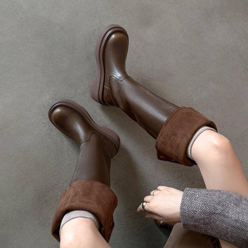 New Women's Versatile Martin Boots Solid Color Medium Heel Large Size Women's Boots Thick-soled Non-slip Round Head Autumn and Winter Leather High 