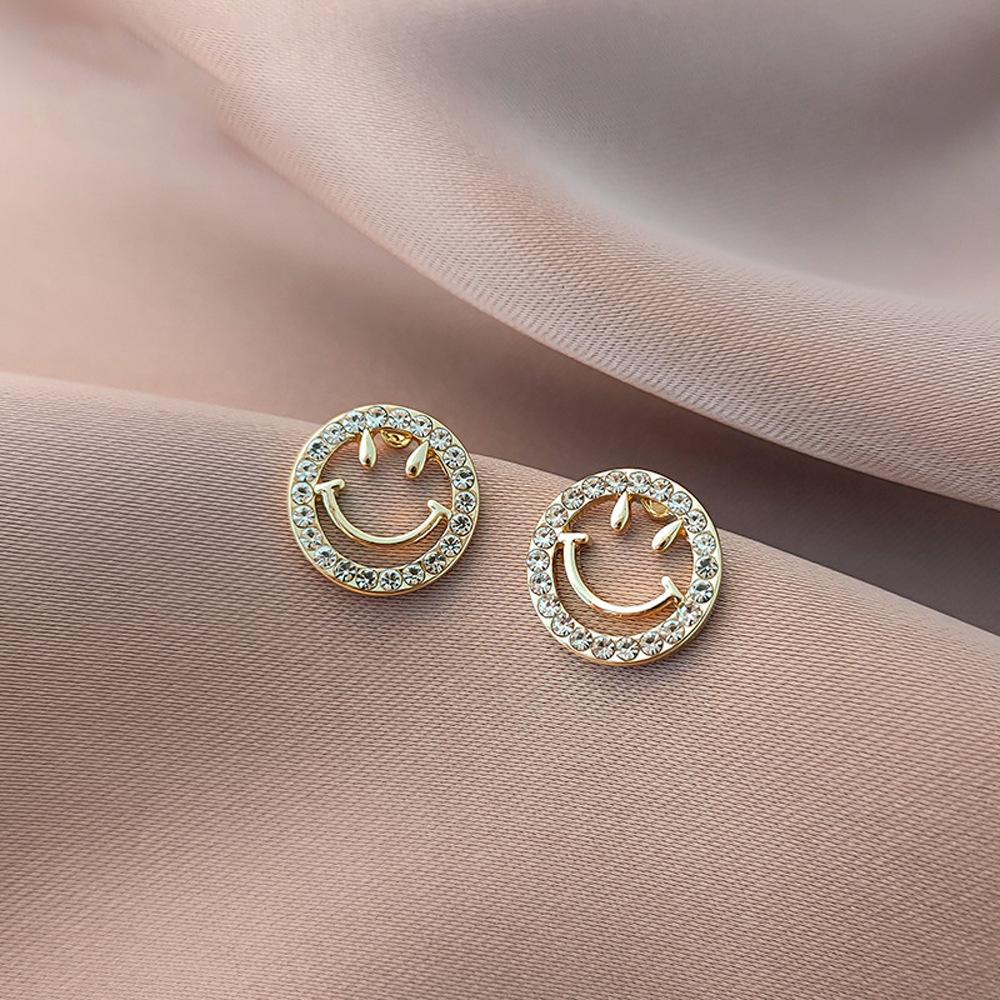 Boucles d'oreilles clous Petite Perle Aiguille Argent Tempérament Haut de gamme Géométriques Boucles d'oreilles pour Trou d'oreille Mignonnes Serties de Diamants Boucles d'oreilles Personnalisées