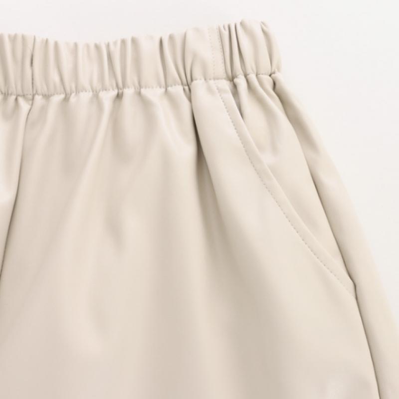 Shop   Women Fake Leather Pocket Banding Short Pants Black Pic Wpt 1718