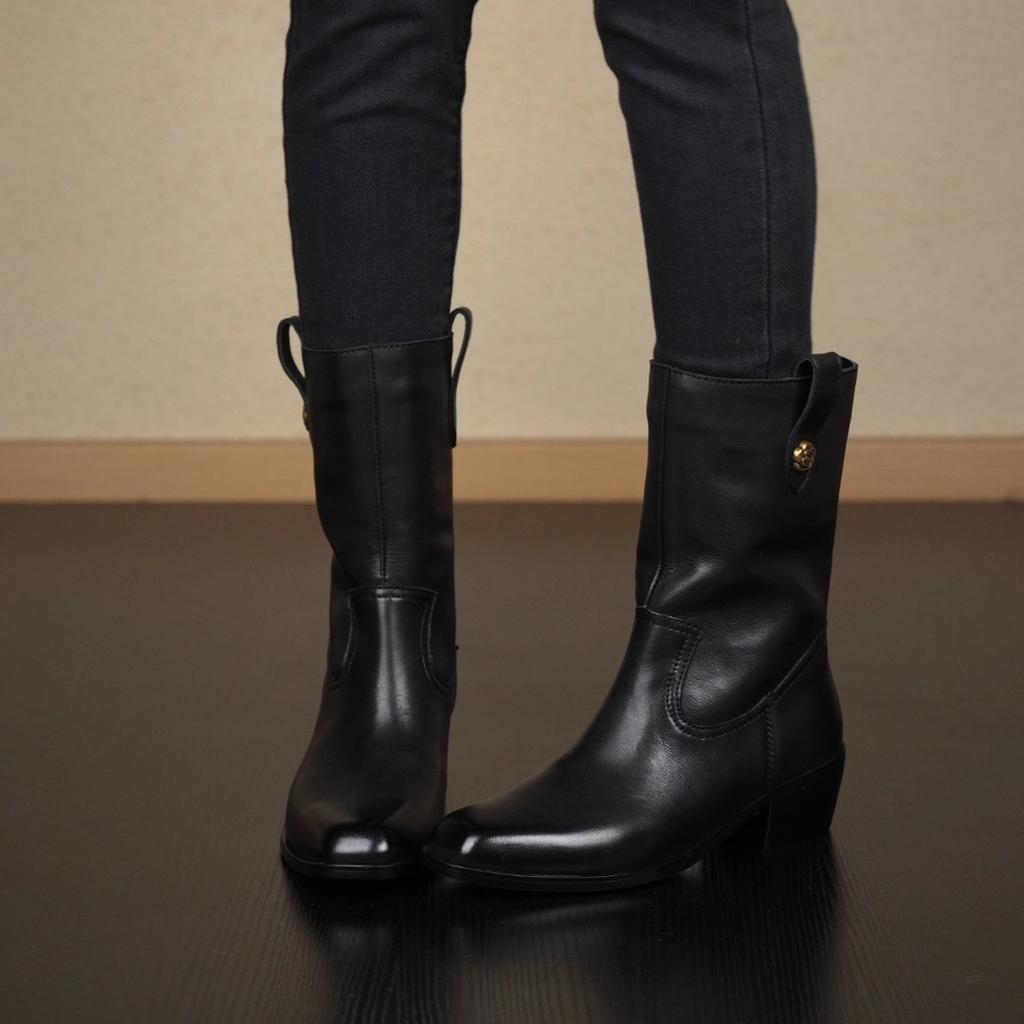 Cowhide Version Retro French Elegant Wind Camellia Square Head Fashion Boots Simple Daily Thick Heel Commuting Sleeve Short Boots