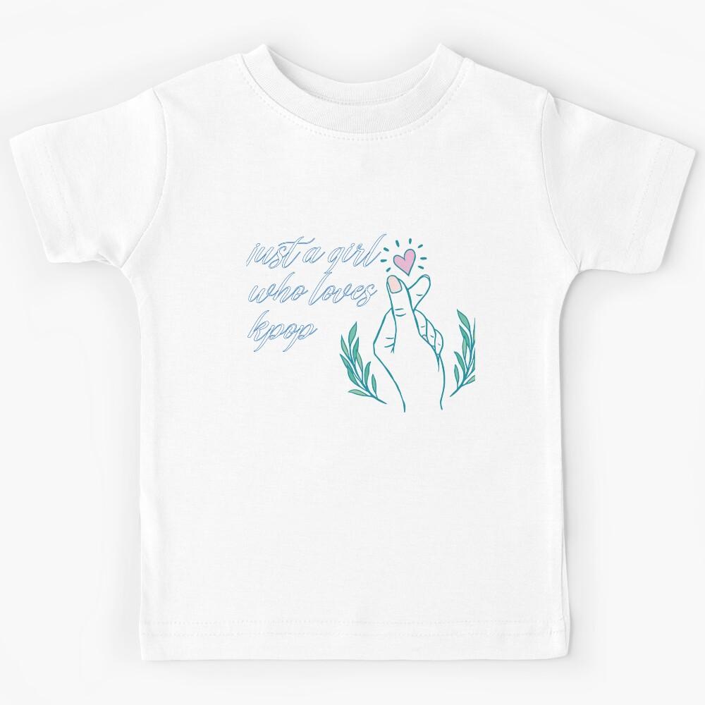 just a girl who loves kpop Kids T-Shirt 170