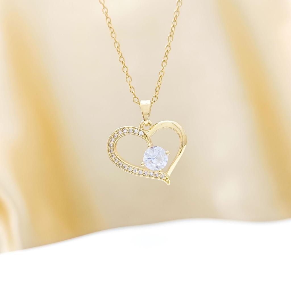 Women's Gold-Plated Copper Heart Pendant Necklace with Zircon Inlay