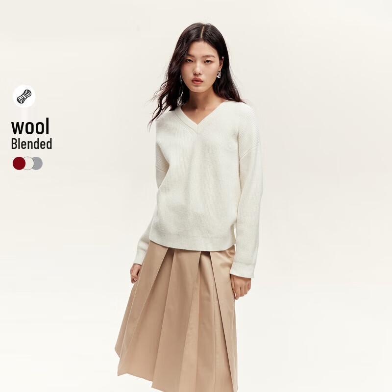 

VEROMODA Women s V-Neck Sequin Knit Sweater XL