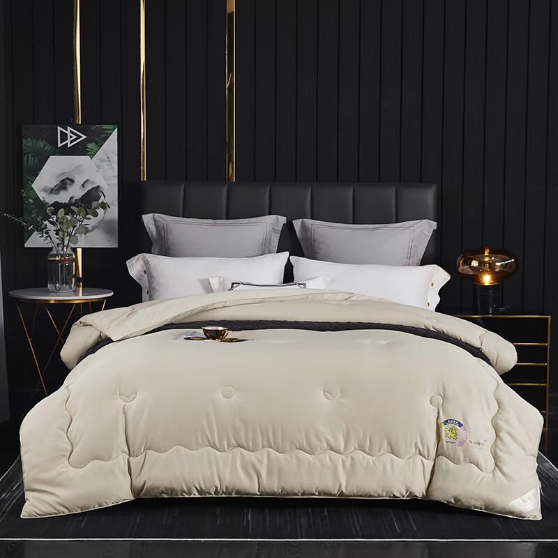 Мягкое фланелевое одеяло Donner Home Textiles