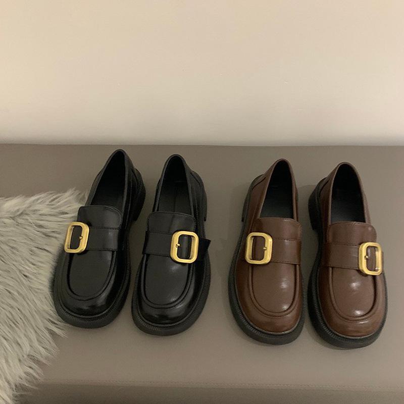 British style black small leather shoes women's spring and autumn 2025 new light mouth thick heel Mary Jane Love Doudou single shoes