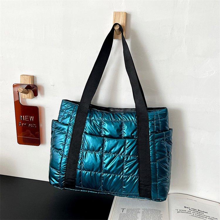 Winter Large Capacity Women Handbags Vento Marea Space Padded Women Shoulder Bags Black Designer Nylon Cotton Warm Tote Solid
