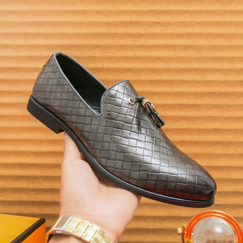 

Amazon Men s Versatile British Style Black Professional Casual Leather Shoes Men s Soft-soled Men s Shoes Business Dress Work Shoes 46 серый