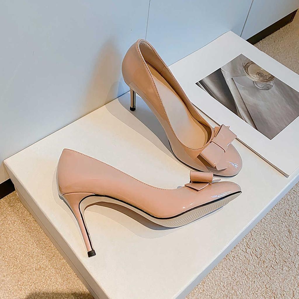 Gonna stile francese per primavera ed estate, scarpe singole con tacco a spillo a bocca leggera, décolleté da donna di nicchia con fiocco e temperamento