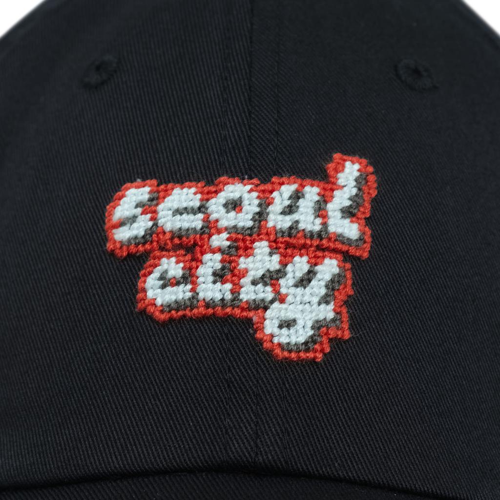 LOLONG Seoul City Needlepoint Hat (Black)