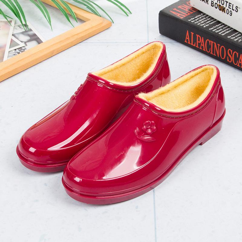 Women's Yuanbao Short Rain Boots: Non-Slip, Wear-Resistant, Warm Water Shoes for Kitchen, Spring & Autumn Wear
