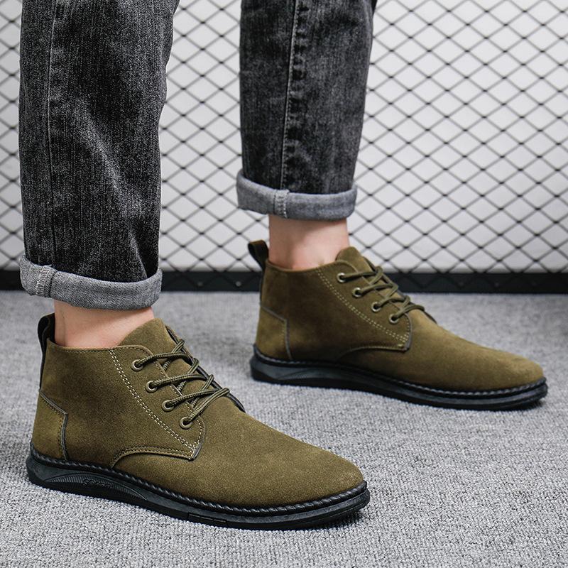 Męskie jesienne buty casualowe typu high-top ze sznurowaniem z przodu i spiczastym noskiem w stylu brytyjskim