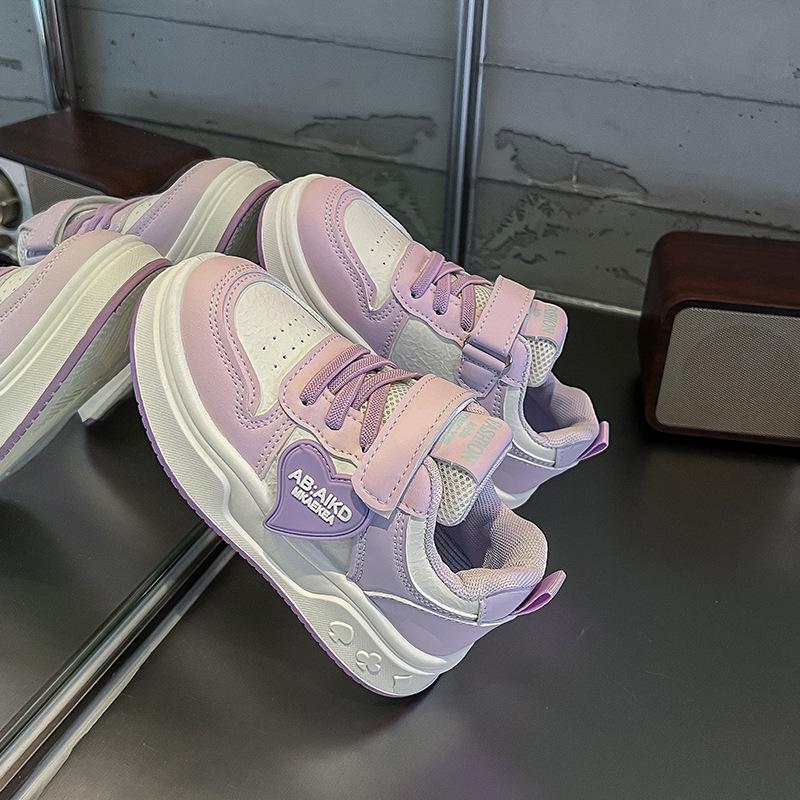 Girls' 2025 Spring/Autumn Soft-Soled Leather Sneakers for Young and Older Kids - Casual Board Style.