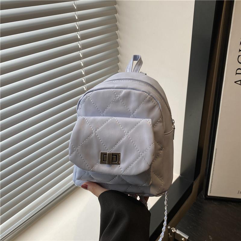 

Beautiful solid color exquisite backpack, new fashion backpack, high value, commuting students are versatile in class синій