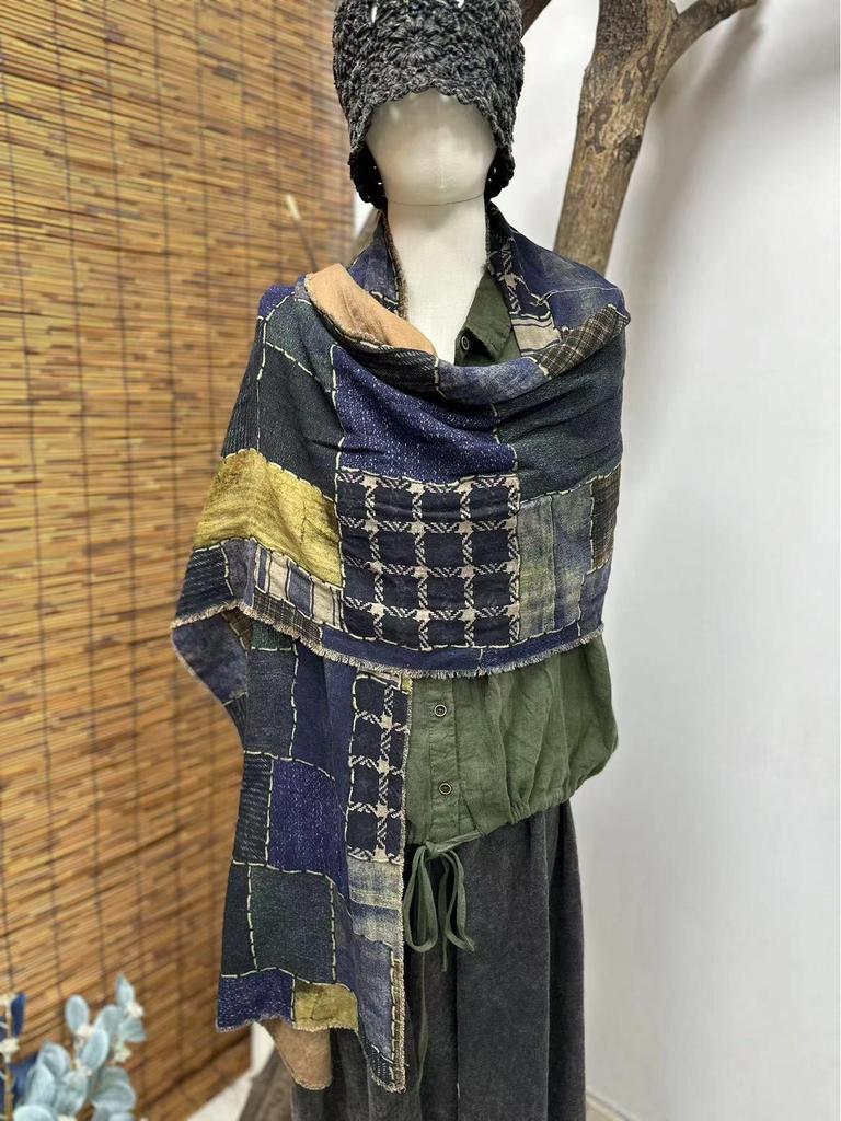 Dreieckstuch aus Seide im Retro-Stil – schmales Hals-Accessoire für Damen im Sommer